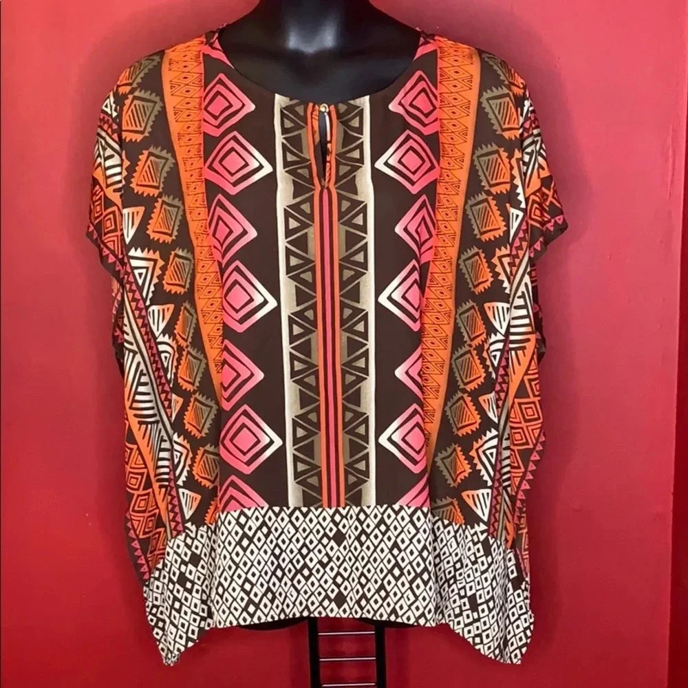 Vince Camuto Women’s Geometric Print Top Size M - Picture 6 of 9